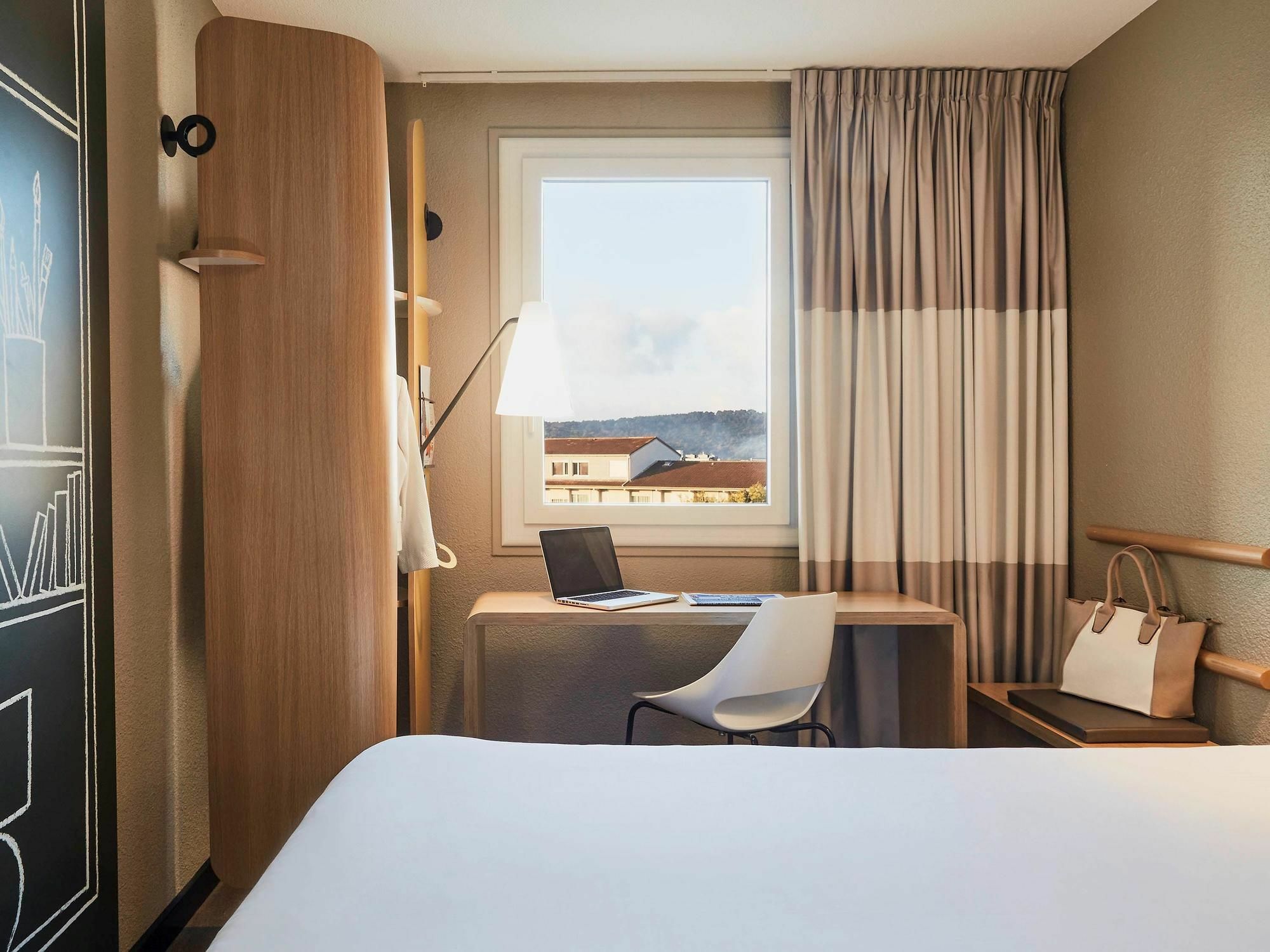 Ibis Toulon La Seyne Sur Mer Luaran gambar